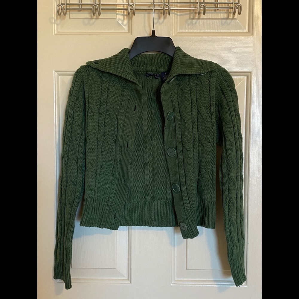 Derek Heart green sweater
